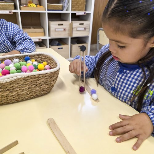 Més enllà del paper